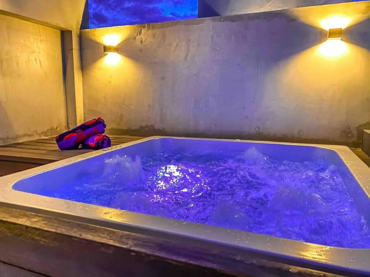Rl603 Elegant Downtown Penthouse With Private Jacuzzi Apartment Santo Domingo 0*,  Dominican Republic