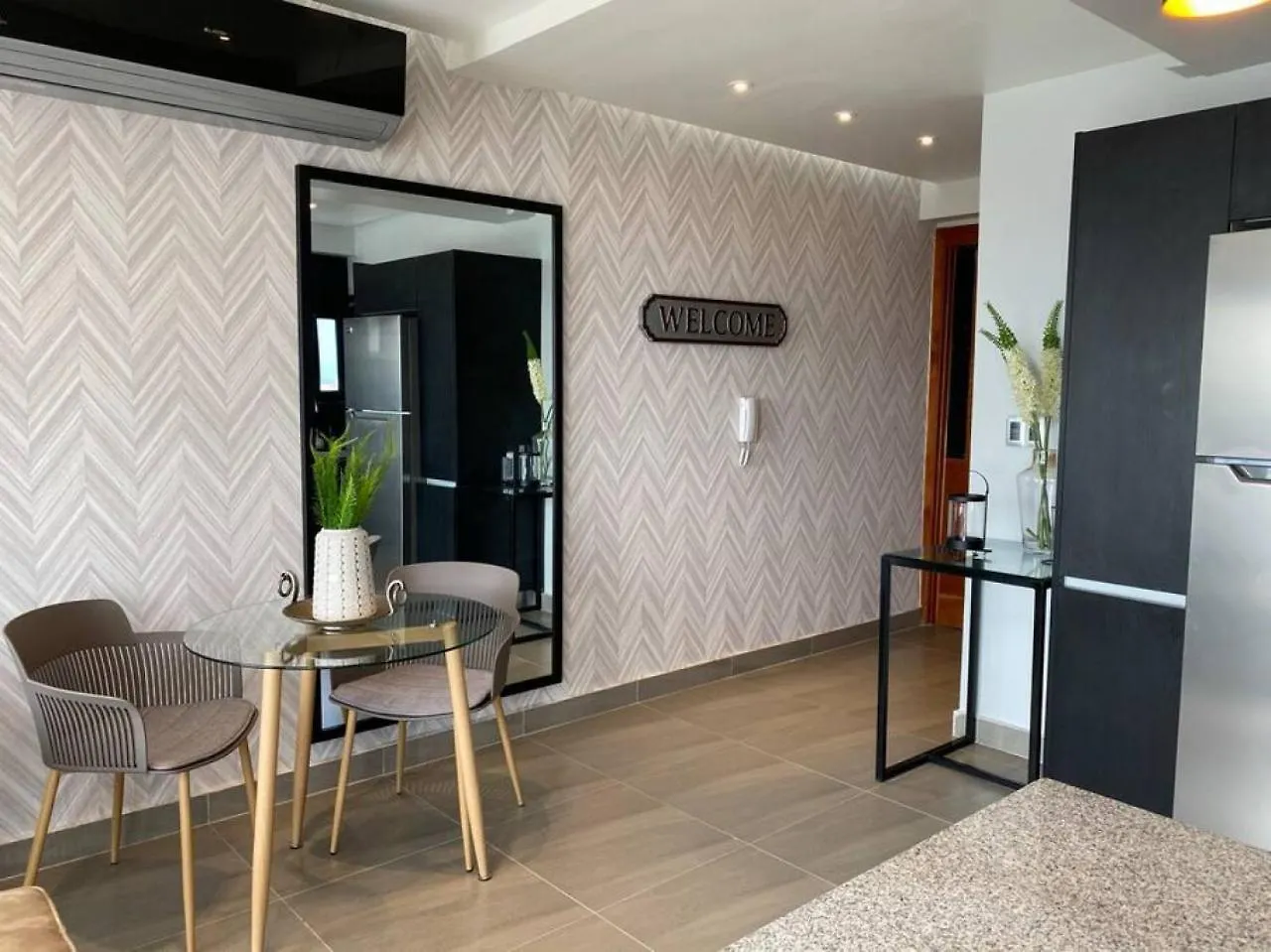 Rl603 Elegant Downtown Penthouse With Private Jacuzzi Apartment Santo Domingo